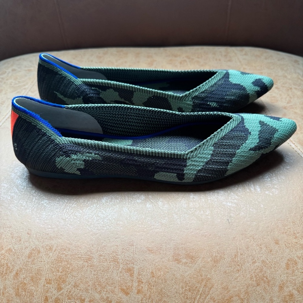 ROTHY’S THE POINT KNIT POINTED TOE FLATS DARK OLIVE GREEN CAMO SIZE 9.5 - Picture 2 of 7